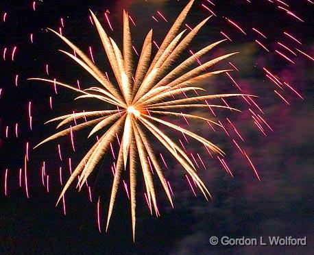 Winterlude 2010 Fireworks_13671.jpg - Winterlude ('Bal de Neige' in French) is the annual winter festivalof Canada's capital region (Ottawa, Ontario and Gatineau, Quebec).Photographed from Gatineau (Hull), Quebec, Canada.